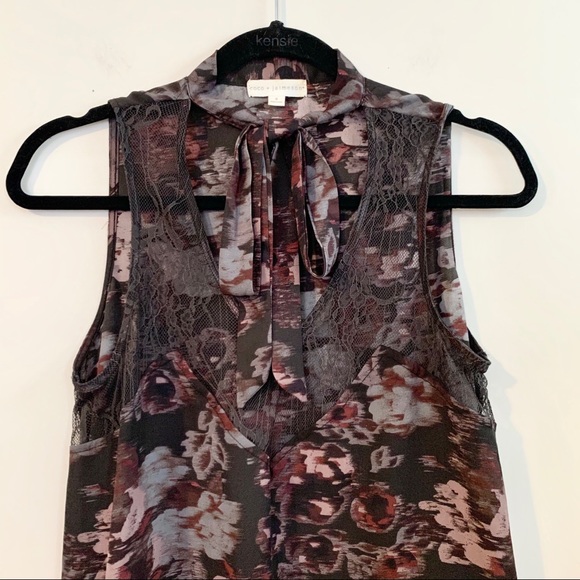 COCO + JAIMESON Floral Tie Neck Top with Lace Hem - Picture 2 of 6